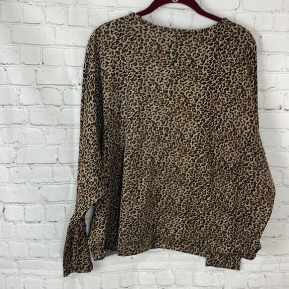 Fashion Nova Animal Print Crop Top Size 2X - Picture 5 of 5
